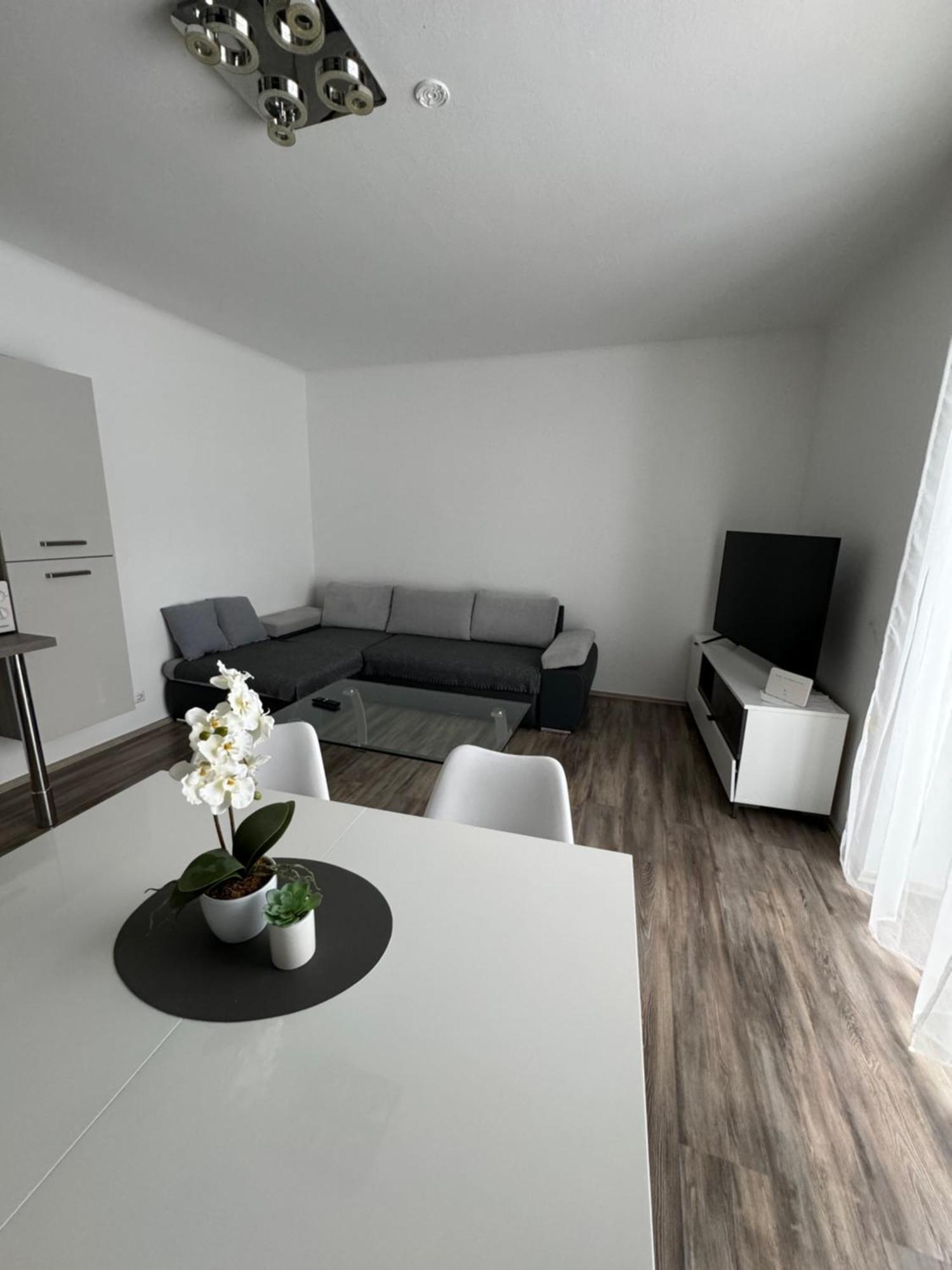 Apartment Vlora-Naturblick Villach Esterno foto